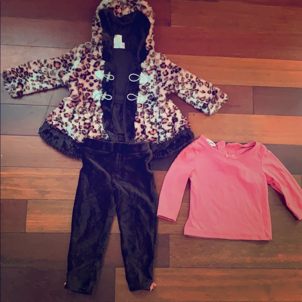 Adorable outfit! Great for the winter/ fall season